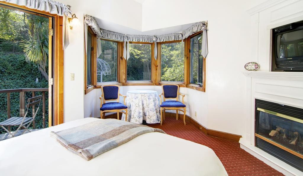 סנטה קרוז The Babbling Brook Inn מראה חיצוני תמונה